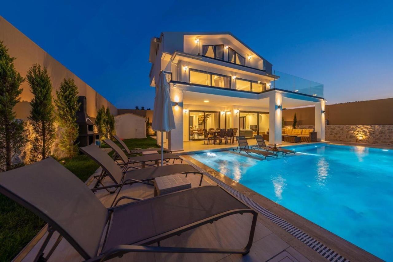 La Marbella Villa Fethiye Exterior photo